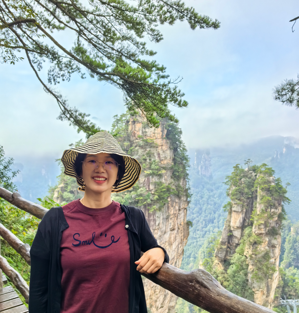 顾泓慈 个人照片.png